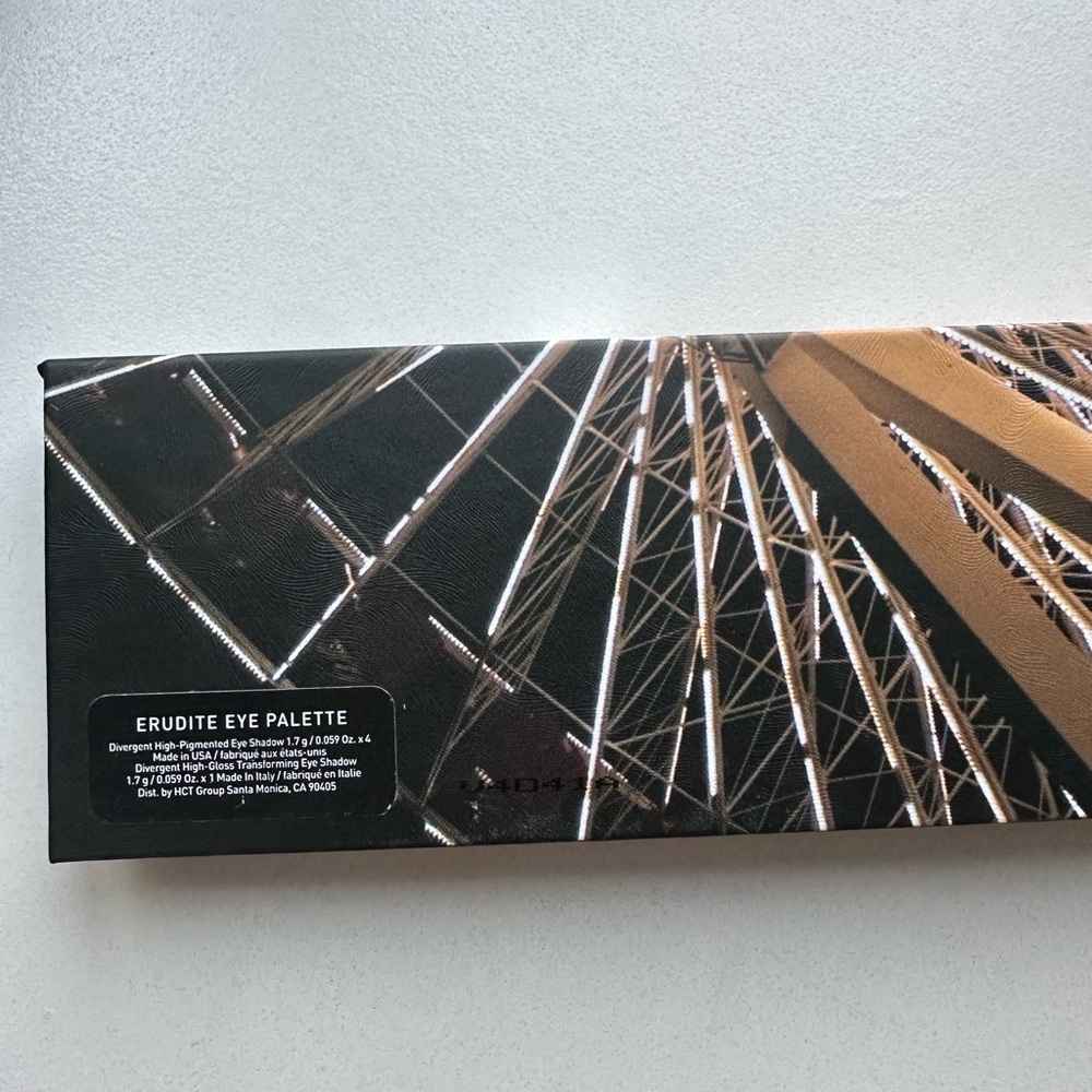 Sephora Divergent Multipiece Collectors Makeup Kit - Picture 8 of 12
